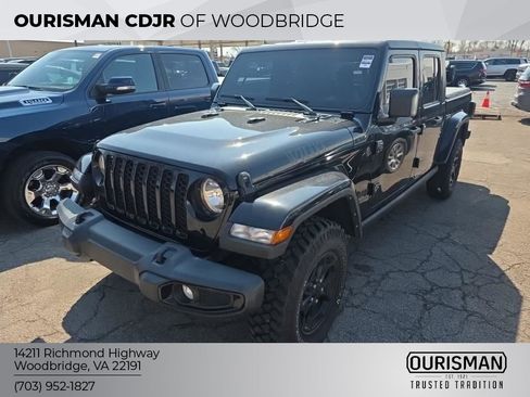 Used 2022 Jeep Gladiator Willys image 1