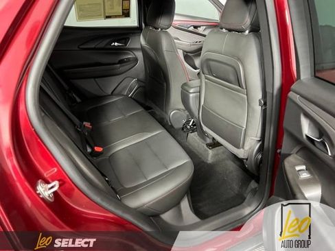 Used 2024 Chevrolet TrailBlazer RS FWD image 21
