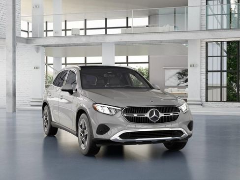 New 2026 Mercedes-Benz GLC 300 image 9