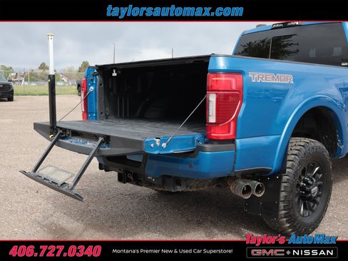 Used 2021 Ford F350 Platinum w/ Tremor Off-Road Package AWD/4WD image 49