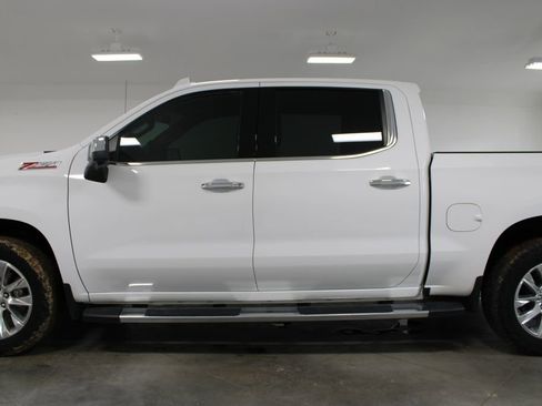 Used 2022 Chevrolet Silverado 1500 LTZ AWD/4WD image 6
