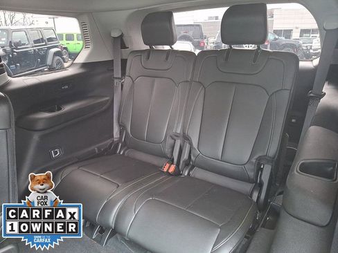 Used 2023 Jeep Grand Cherokee L Limited w/ Trailer Tow Group (B) image 10