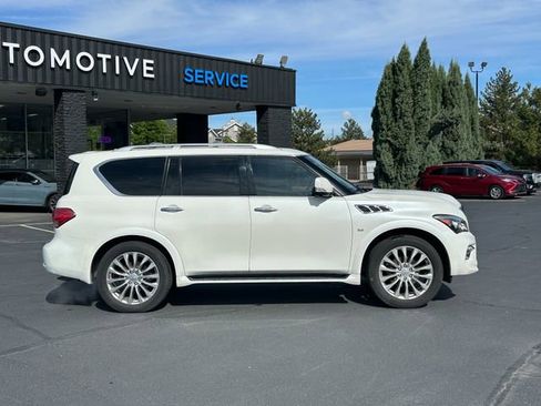 Used 2015 INFINITI QX80 4WD w/ 22" Wheel Package image 2