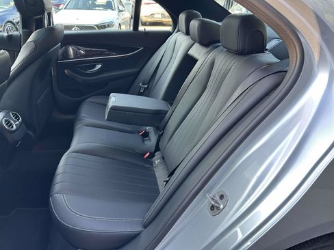 Certified 2023 Mercedes-Benz E 350 4MATIC Sedan w/ Premium Package image 40