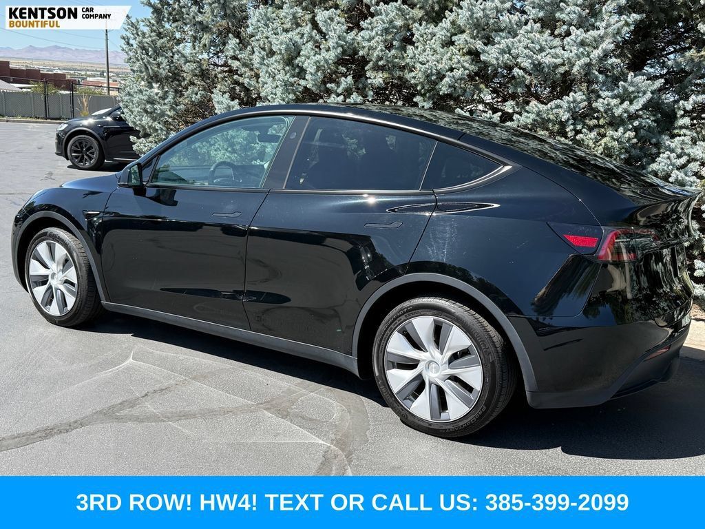 Used 2023 Tesla Model Y Long Range AWD/4WD image 5