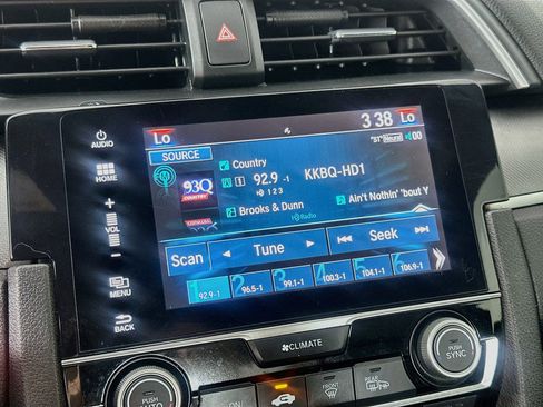 Used 2018 Honda Civic EX-L image 19
