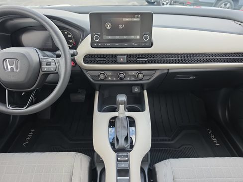 Certified 2025 Honda HR-V LX image 11