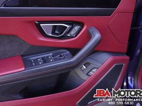 Used 2021 Lamborghini Urus AWD/4WD image 86