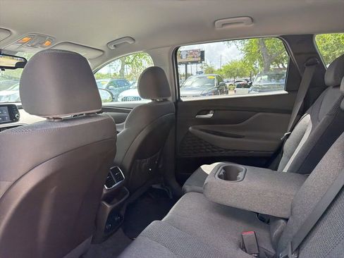 Used 2020 Hyundai Santa Fe SEL image 9