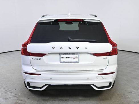 Used 2023 Volvo XC60 B5 Plus w/ Climate Package FWD image 29