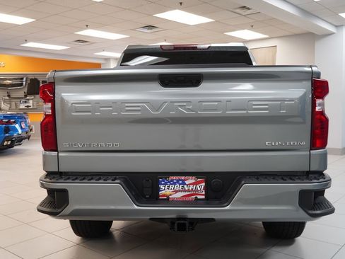 Used 2025 Chevrolet Silverado 1500 Custom image 12