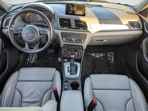 Used 2018 Audi Q3 2.0T Premium w/ Convenience Package image 16