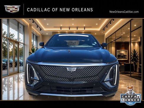 Certified 2024 Cadillac Lyriq Tech AWD/4WD image 9
