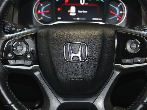 Used 2021 Honda Pilot Touring image 16