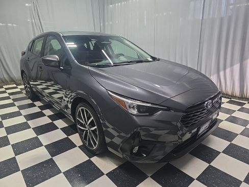 Used 2024 Subaru Impreza 2.0i Sport image 3
