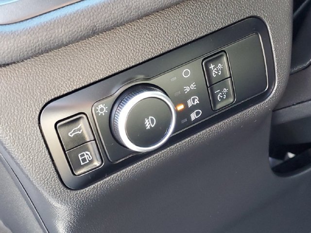 Certified 2023 Ford Escape SE FWD image 12