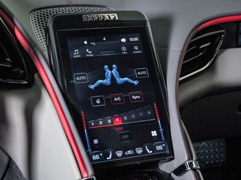 Used 2022 Ferrari Roma RWD image 30