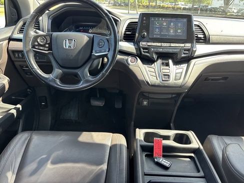Used 2018 Honda Odyssey EX-L image 19