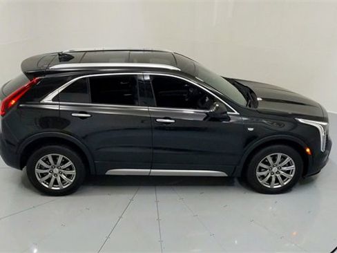 Used 2020 Cadillac XT4 Premium Luxury image 18