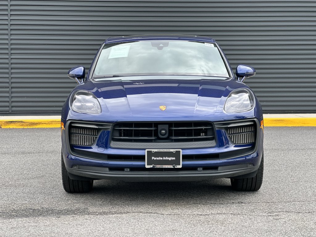 Certified 2024 Porsche Macan S AWD/4WD image 6