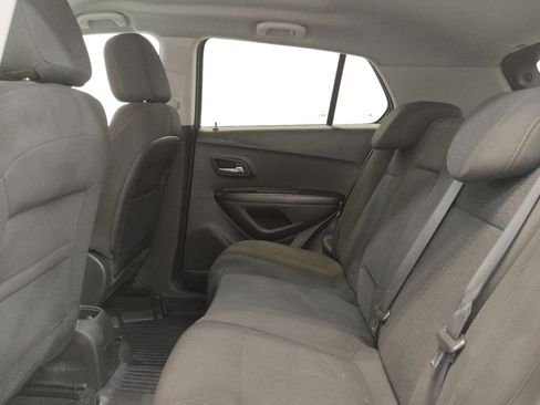 Used 2021 Chevrolet Trax LS w/ Tint and Cruise Package image 18