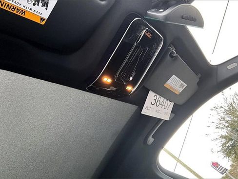 New 2026 Mercedes-Benz GLC 300 image 22