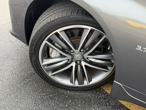 Used 2015 INFINITI Q50 AWD w/ Navigation Package image 11