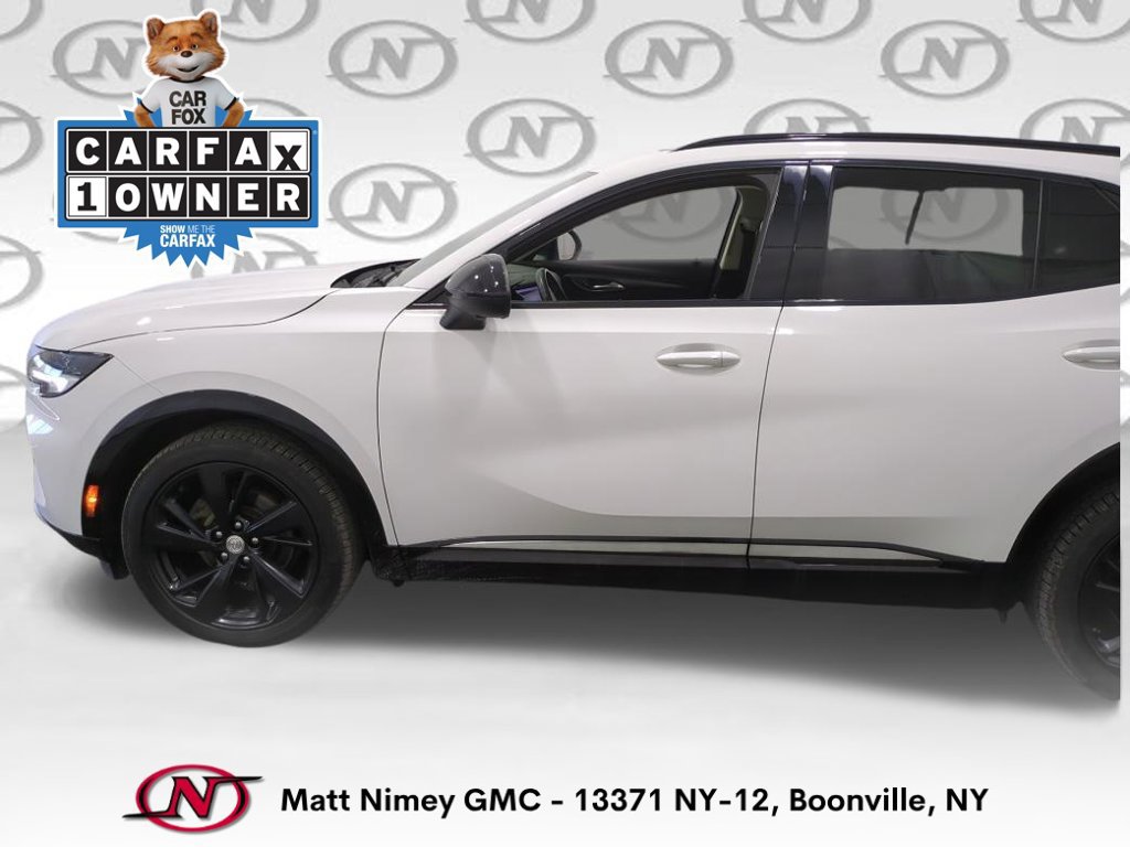 Used 2021 Buick Envision Essence w/ Technology Package I AWD/4WD image 2