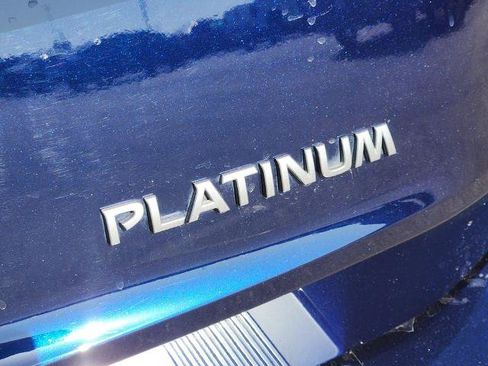 Certified 2025 Nissan Rogue Platinum w/ Platinum Premium Package FWD image 8