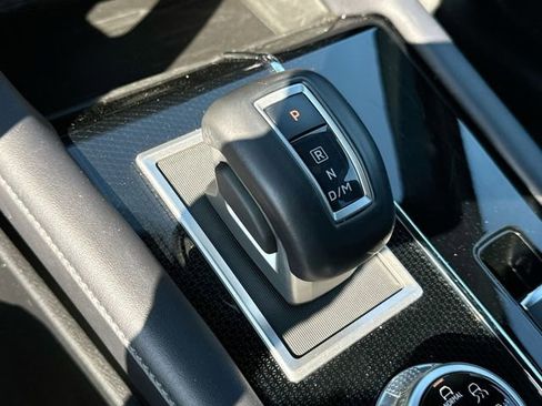 Used 2023 Mitsubishi Outlander SE image 14