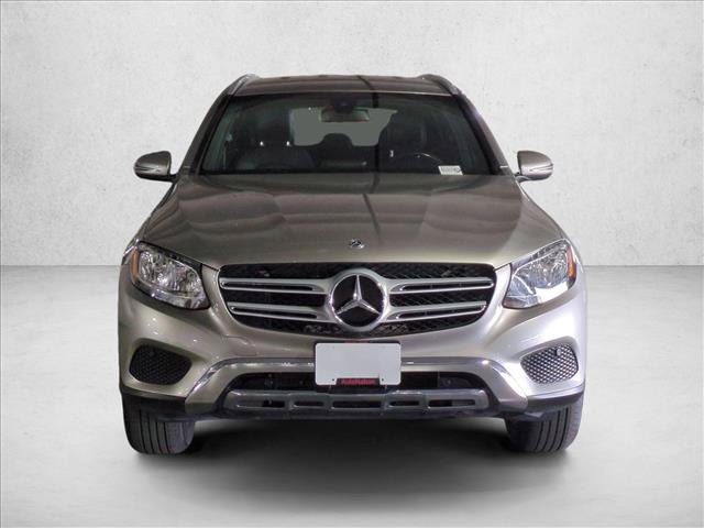 Used 2019 Mercedes-Benz GLC 300 image 2