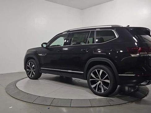 New 2026 Volkswagen Atlas SEL Premium R-Line image 3