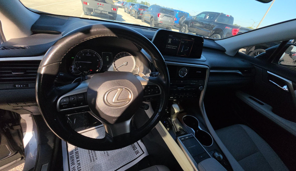 Used 2022 Lexus RX 350 AWD w/ Premium Package image 6