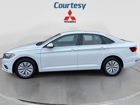 Used 2019 Volkswagen Jetta S FWD image 2