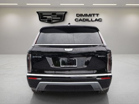 Certified 2026 Cadillac Vistiq Luxury AWD/4WD image 6