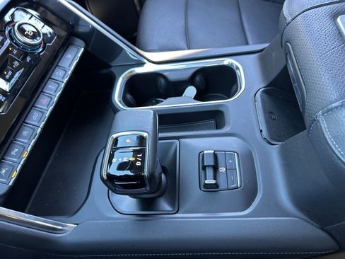 Certified 2022 GMC Sierra 1500 Denali w/ Denali Reserve Package image 41