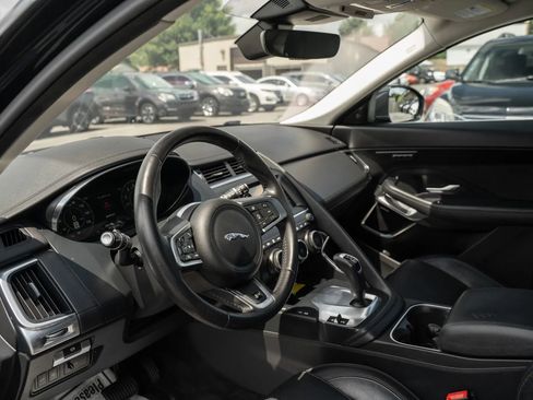 Used 2020 Jaguar E-PACE SE image 6