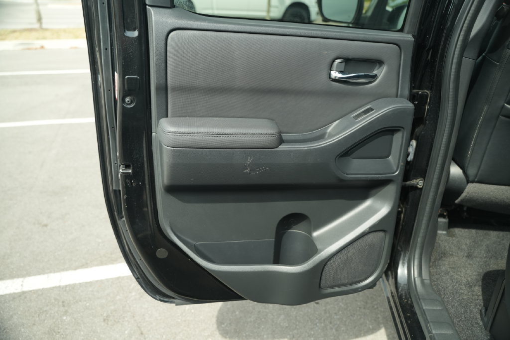 Used 2022 Nissan Frontier Pro-X w/ Pro-X Premium Package RWD image 16