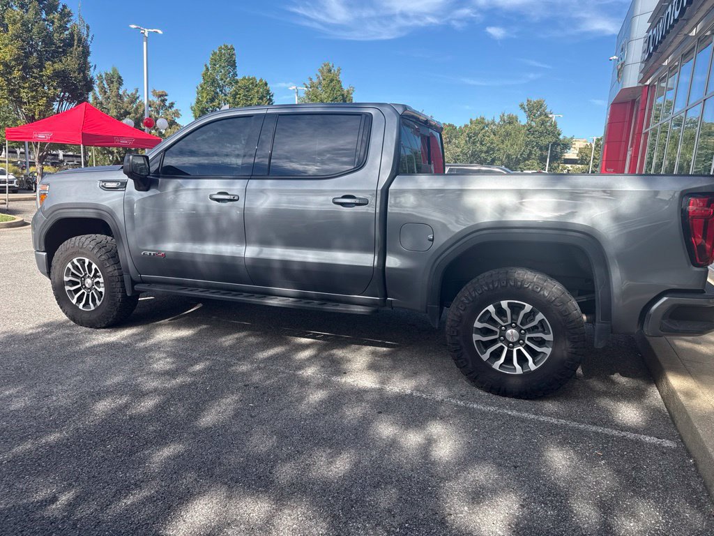 Used 2021 GMC Sierra 1500 AT4 w/ AT4 Premium Package AWD/4WD image 5