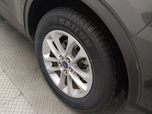 Used 2020 Ford Escape SE FWD image 31