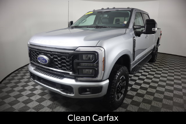 Used 2024 Ford F350 Lariat w/ Tremor Off-Road Package AWD/4WD image 7