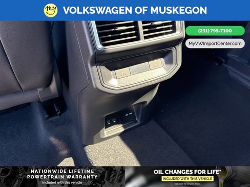 New 2026 Volkswagen Atlas Cross Sport SEL R-Line image 25