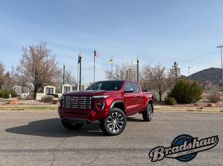 Used 2025 GMC Canyon Denali video 1