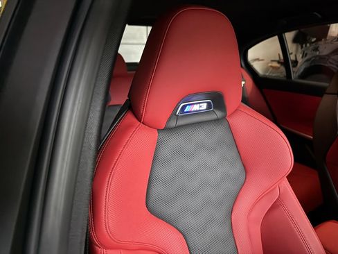 Used 2025 BMW M3 w/ M Carbon Exterior Package RWD image 22