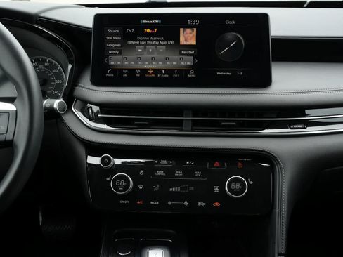 Certified 2023 INFINITI QX60 Pure FWD image 12