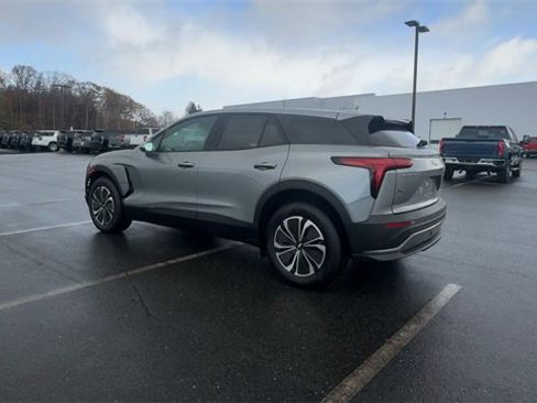 New 2025 Chevrolet Blazer EV LT image 6