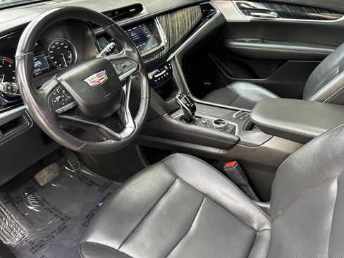 Certified 2024 Cadillac XT6 Premium Luxury image 10
