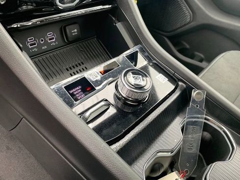 New 2026 Jeep Grand Cherokee Altitude AWD/4WD image 18
