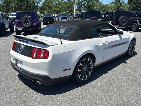 Used 2011 Ford Mustang GT Premium w/ Electronics Pkg RWD image 5