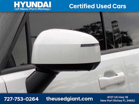 Used 2025 Hyundai Santa Fe Limited image 11
